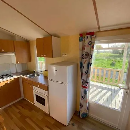 Kamp alanı La Baie Du Mont Saint Michel 2*