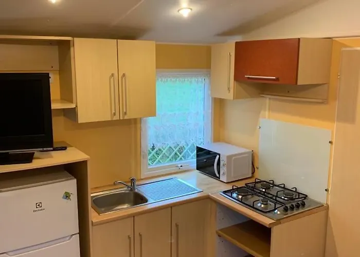 La Baie Du Mont Saint Michel Camping 2*