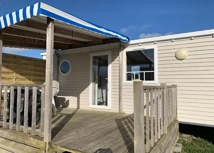 Camping La Baie Du Mont Saint Michel 2*