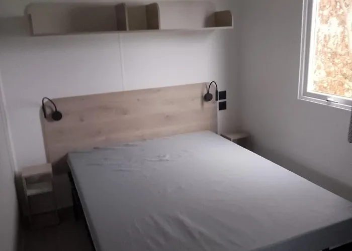 La Baie Du Mont Saint Michel 2* Céaux