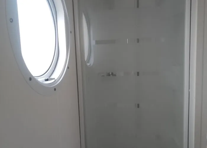 La Baie Du Mont Saint Michel Camping